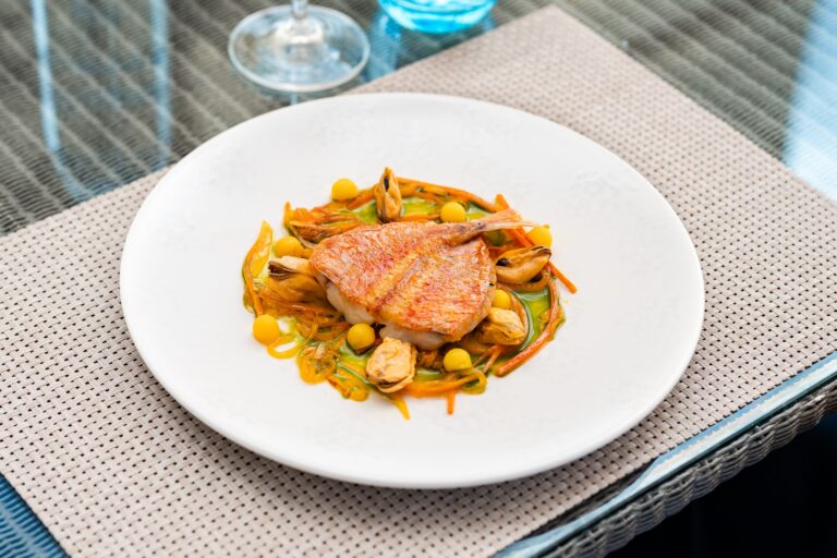 Reef Knot Restaurant at The Idle Rocks