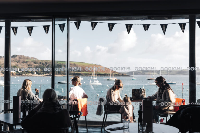 Indidog Harbourside Restaurant